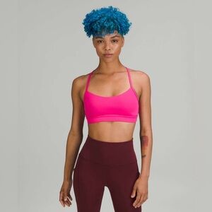 B-Lululemon Flow Y Nulu Bra *Light Support, A–C Cups